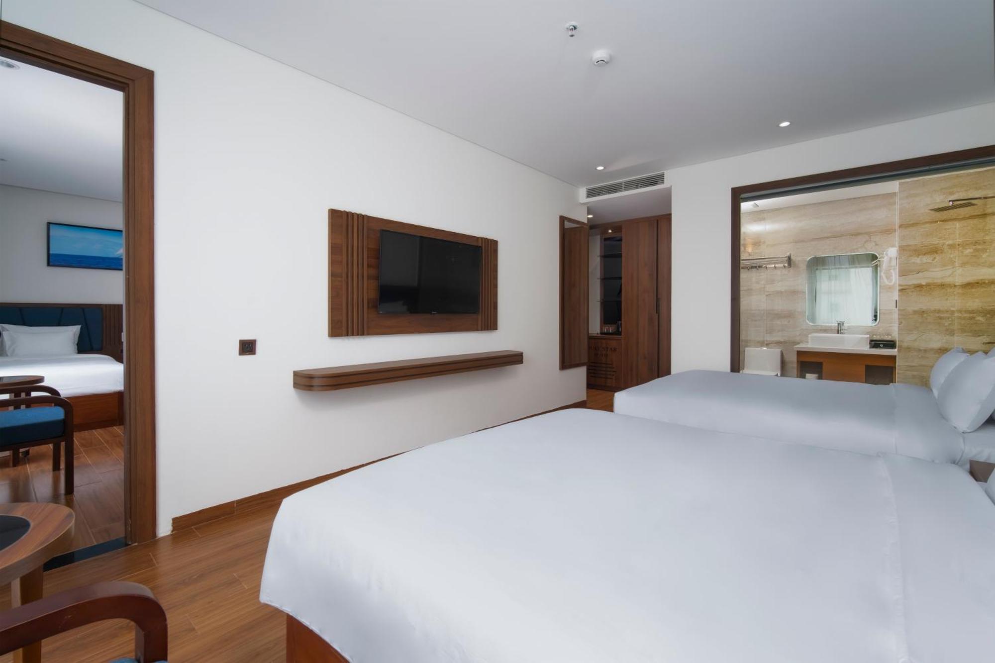 Ruby Star Da Nang Hotel Exterior photo